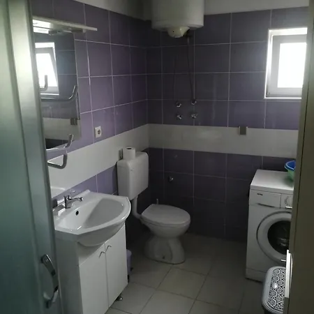 Apartment Kabalin 3 *